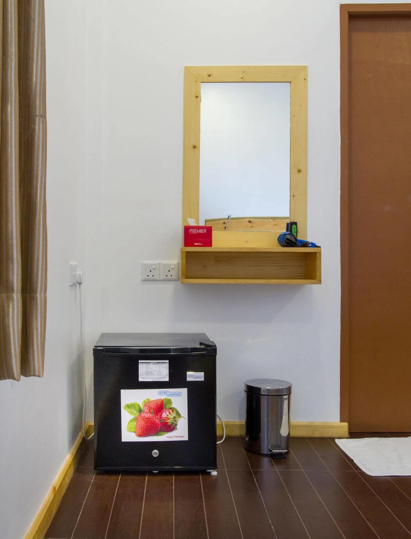 Royal Pearl Inn مافوشي المظهر الخارجي الصورة