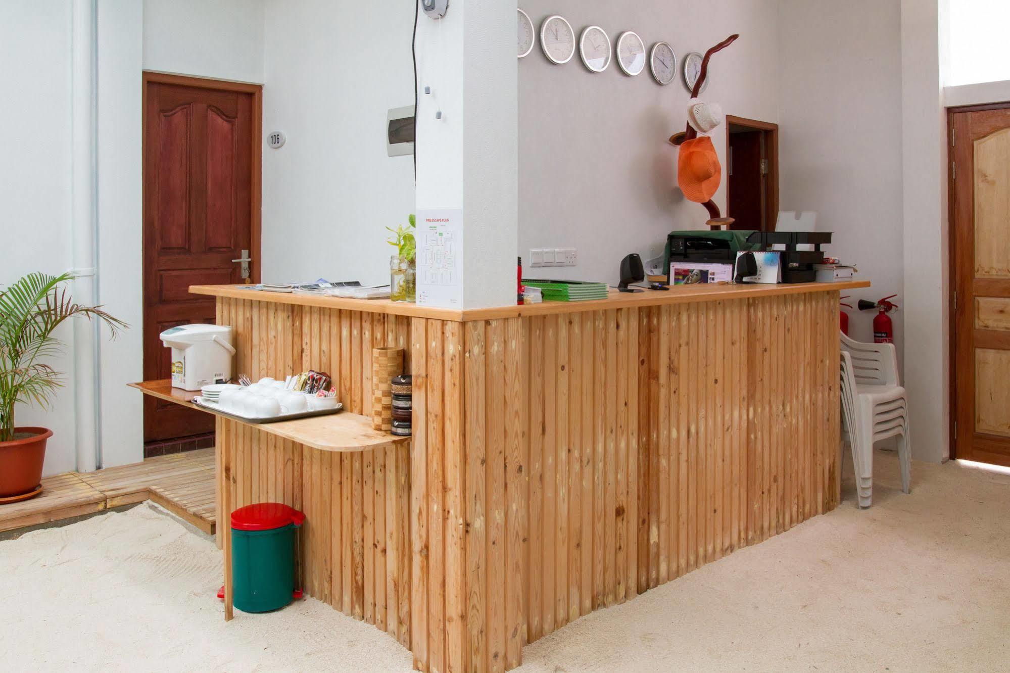 Royal Pearl Inn مافوشي المظهر الخارجي الصورة